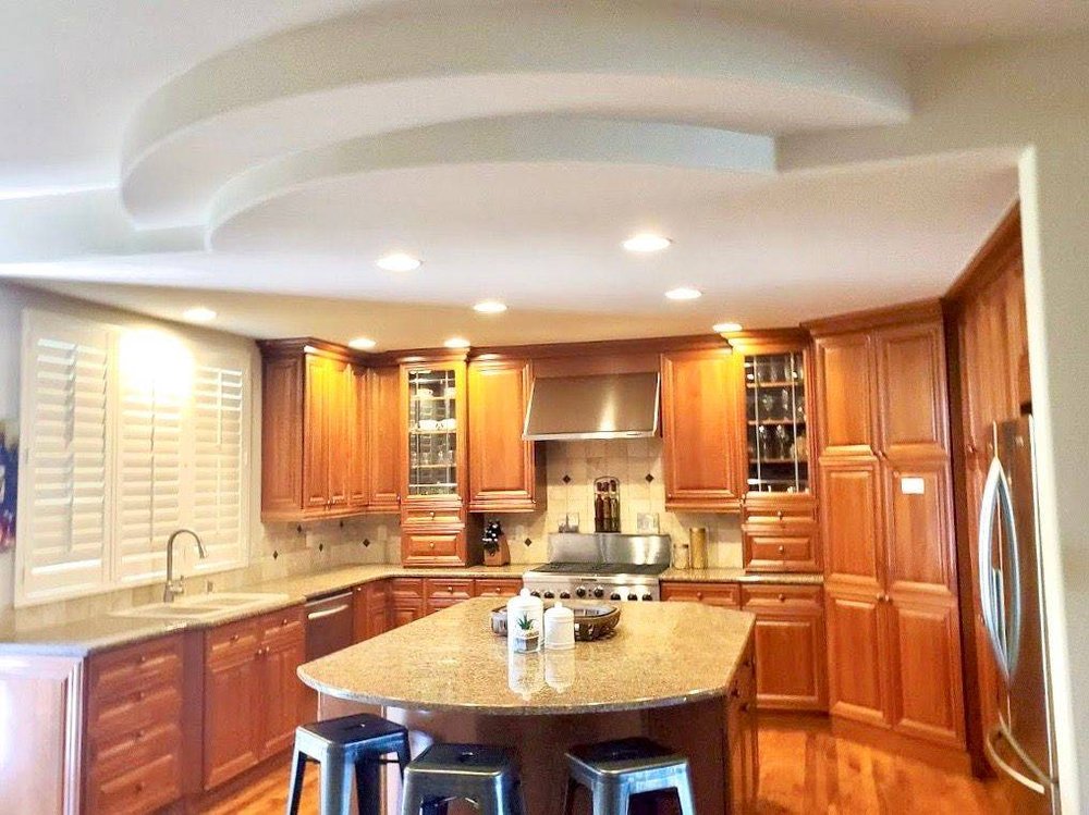 Slide of D&G Contracting