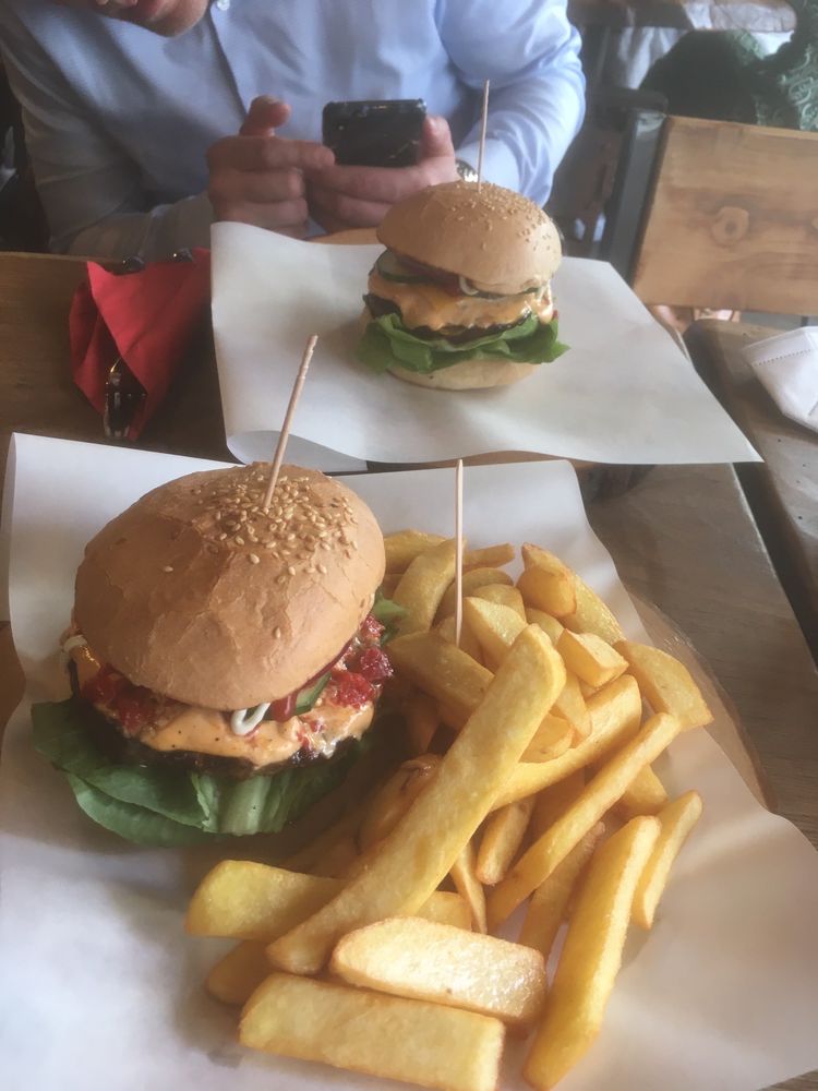 Triple B - Beef Burger Brothers