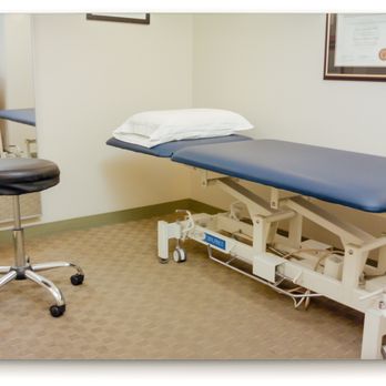Equilibrium Physical Therapy - Treatment Room - Physical Therapy Near Me - Manhattan, New York Equilibrium Physical Therapy - Treatment Room - Physical Therapy Near Me - Manhattan, New York
