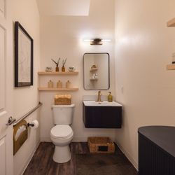 Butterfly Massage Spa - Butterfly Massage Shop bathroom