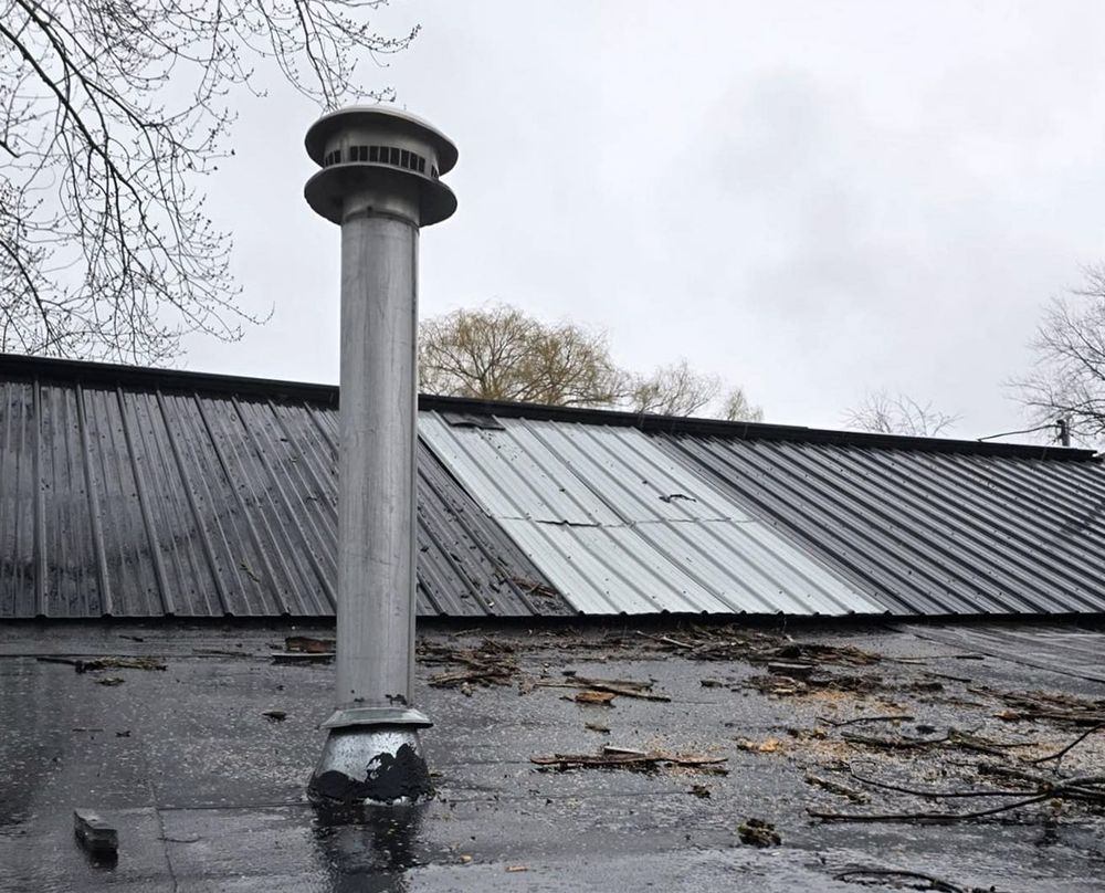 Slide of Hermosa Village Roofing