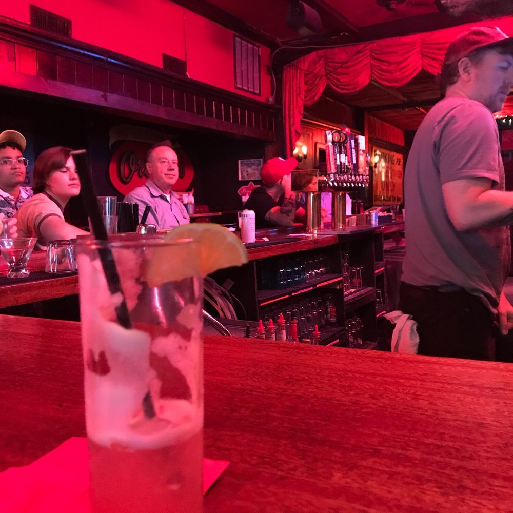 Nice vibes, drink had very little ice and was strong which was awesome. Would come again! Nice vibes, drink had very little ice and was strong which was awesome. Would come again!