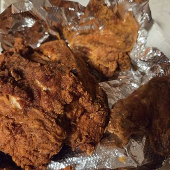 M & M Soul Food - Fried chicken (breast and wings) - Soul Food Near Me - Carson, California