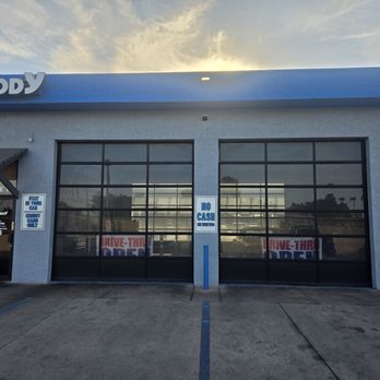 Oil Buddy - Area where you enter for oil changes - Oil Change Stations Near Me - Mesa, Arizona