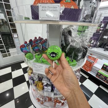 See's Candies - Candy Stores Near Me - Honolulu, Hawaii See's Candies - Candy Stores Near Me - Honolulu, Hawaii