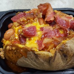 Wendy's - Chili stuffed baked potato