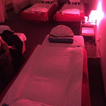 JX Massage - 4 beds tandem for our party of four! Nice and clean! - Beauty & Spas Near Me - Santa Ana, California