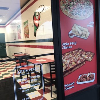 Jet's Pizza - Entrance - Pizza Near Me - Aurora, Colorado