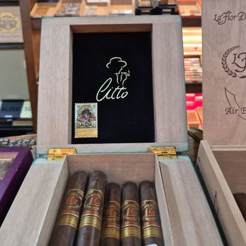 ZT Cigars By Mike - Cigars - Tobacco Shops Near Me - Edmond, Oklahoma ZT Cigars By Mike - Cigars - Tobacco Shops Near Me - Edmond, Oklahoma