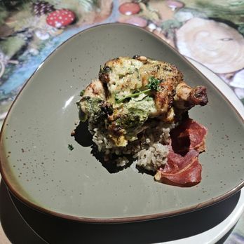 Jawfish - Seafood Near Me - Portland, Oregon