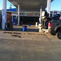 Yellowhead convenience store