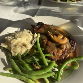 Braddock's - Steak Diane - New American Near Me - Medford, New Jersey