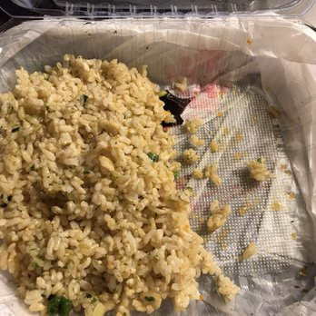 AhiPoki - This is as much brown rice they gave you, I prolly only ate like 1/20 of it. - Poke Near Me - West Covina, California AhiPoki - This is as much brown rice they gave you, I prolly only ate like 1/20 of it. - Poke Near Me - West Covina, California