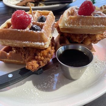 Millie's Cafe - Pasadena - Chicken and waffles - Breakfast & Brunch Near Me - Pasadena, California