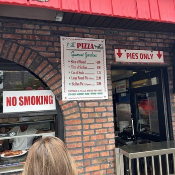 L&B Spumoni Gardens - Pizza Near Me - Brooklyn, New York L&B Spumoni Gardens - Pizza Near Me - Brooklyn, New York