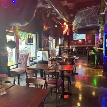 Senoritas Dearborn - Inside - Mexican Near Me - Chicago, Illinois