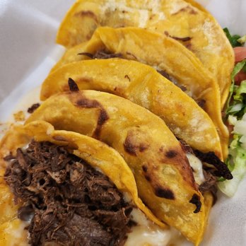 Birrieria Las Maria’s - three tacoss in a styrofoam container - Mexican Near Me - Peoria, Arizona Birrieria Las Maria’s - three tacoss in a styrofoam container - Mexican Near Me - Peoria, Arizona