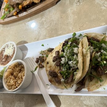 Chinelos Taqueria - Asada Tacos Combo - Mexican Near Me - Kenneth City, Florida