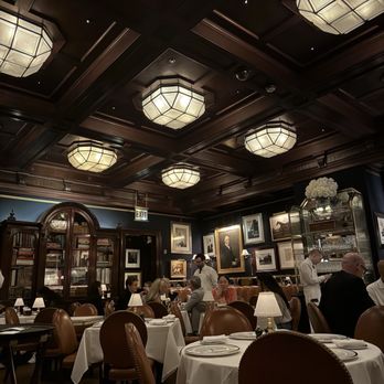RL Restaurant - Ambiance - New American Near Me - Chicago, Illinois RL Restaurant - Ambiance - New American Near Me - Chicago, Illinois