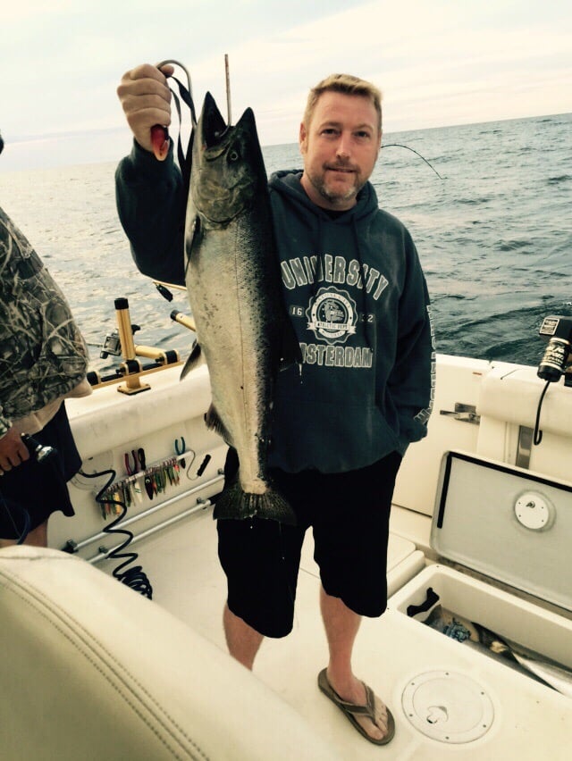 Hooked SportFishing Charters Logo