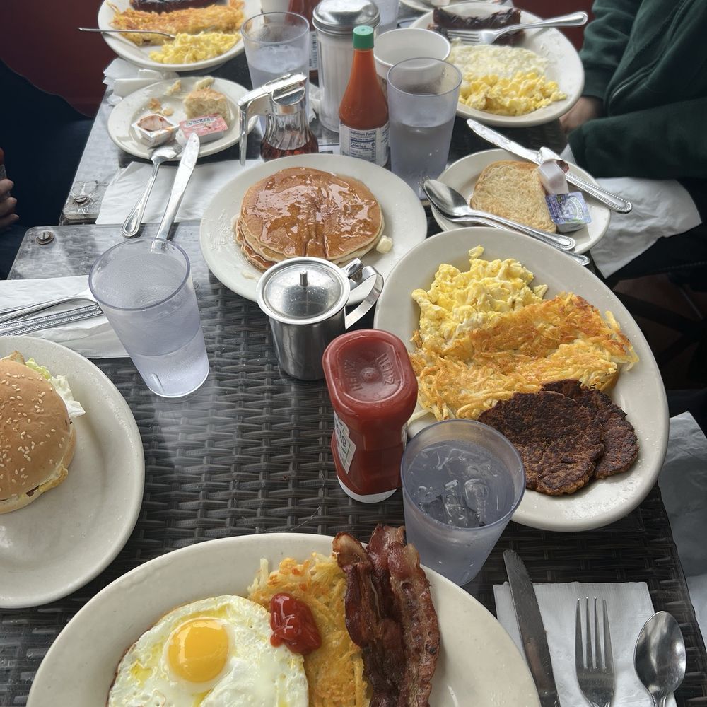 Eddie's Cafe - Delicious breakfast spread - Breakfast & Brunch Near Me - San Francisco, California