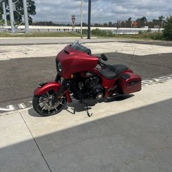 Cosmo's Indian Motorcycle - Sunset Red Smoke Premium Audio