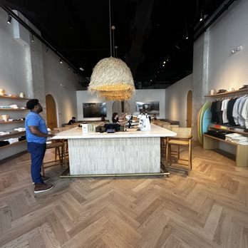 Flow Station - Cafes Near Me - Miami, Florida