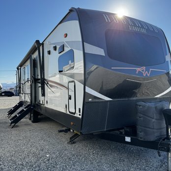 KARV - 2022 Forest River RV Rockwood Signature Ultra Lite - RV Dealers Near Me - Desert Hot Springs, California KARV - 2022 Forest River RV Rockwood Signature Ultra Lite - RV Dealers Near Me - Desert Hot Springs, California