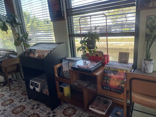 Mad Radio Miami by null