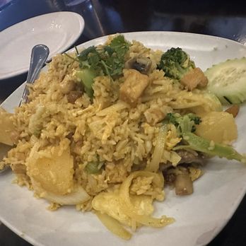 New Thai Elephant - E04. Pineapple Fried Rice - Thai Near Me - San Francisco, California New Thai Elephant - E04. Pineapple Fried Rice - Thai Near Me - San Francisco, California