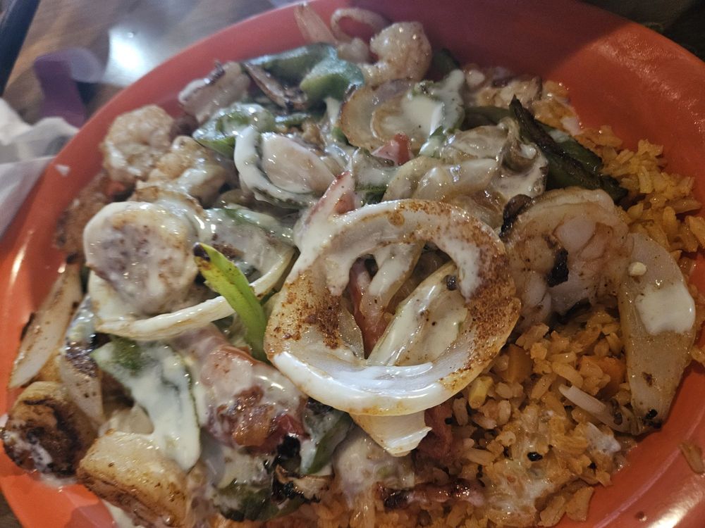 Amigo's & Beer Mexican Grill