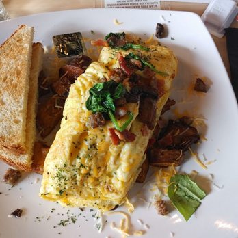 Tipsy Beans Cafe - Farmhouse Omelette - Bars Near Me - Williamsburg, Virginia