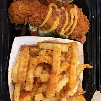 Dave's Hot Chicken - Dave's #Dave's #4 1 Slider with Fries - Chicken Shop Near Me - Richmond, Virginia Dave's Hot Chicken - Dave's #Dave's #4 1 Slider with Fries - Chicken Shop Near Me - Richmond, Virginia