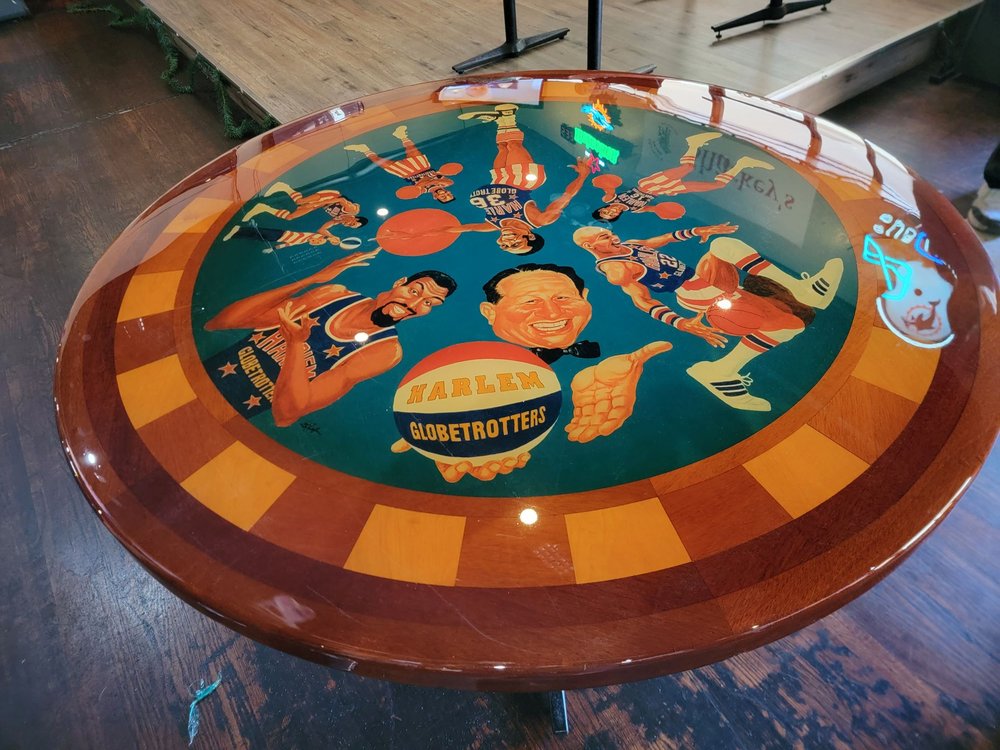 WILT CHAMBERLAINS RESTAURANT CLOSED Updated August 2024 8903