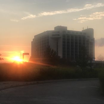 Hilton Minneapolis/Bloomington - Hotels Near Me - Bloomington, Minnesota Hilton Minneapolis/Bloomington - Hotels Near Me - Bloomington, Minnesota