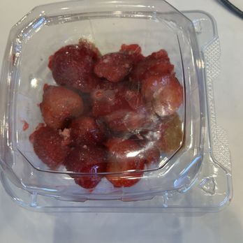 Polly's Pies - Strawberry pie with no crust - Bakeries Near Me - Huntington Beach, California Polly's Pies - Strawberry pie with no crust - Bakeries Near Me - Huntington Beach, California