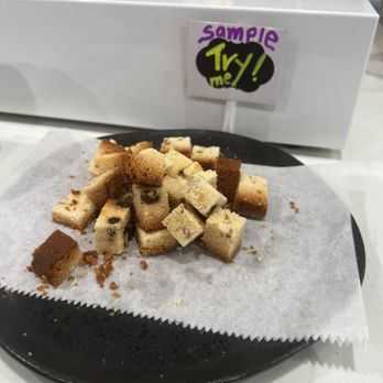 Mochi Mochi Cafe - Pound cake - Cafes Near Me - Fort Lee, New Jersey Mochi Mochi Cafe - Pound cake - Cafes Near Me - Fort Lee, New Jersey