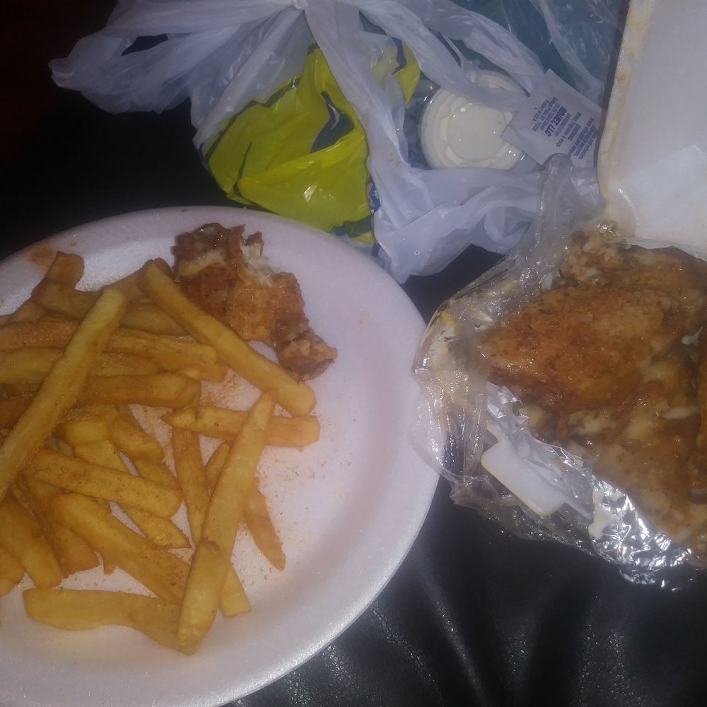 The Original BSB’s - Avalon - No seasoning on fries made my own but good! - Chicken Wings Near Me - Pittsburgh, Pennsylvania The Original BSB’s - Avalon - No seasoning on fries made my own but good! - Chicken Wings Near Me - Pittsburgh, Pennsylvania