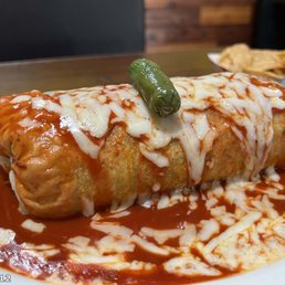 Ricardo's Super Burrito