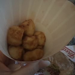 Freddy's Frozen Custard & Steakburgers - My order of "uncooked" cheese curds