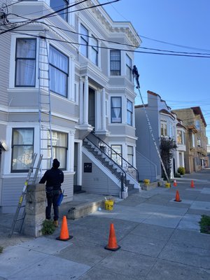 Residential Window Cleaning - Call today for your FREE estimate