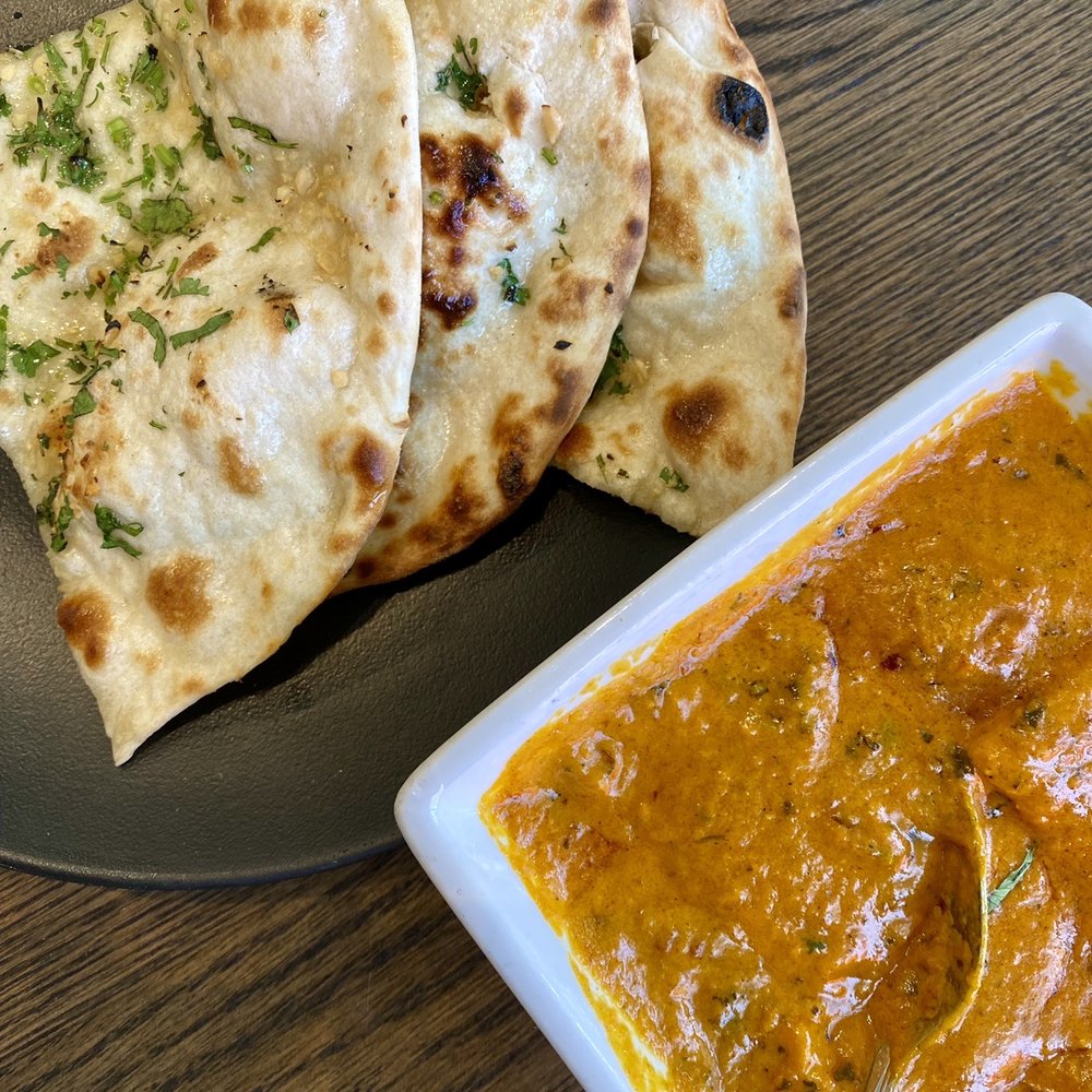 Yantra Kitchen - Garlic naan and Butter Paneer Masala - Indian Near Me - Artesia, California Yantra Kitchen - Garlic naan and Butter Paneer Masala - Indian Near Me - Artesia, California
