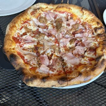 Forno Osteria + Bar - Tre maialini - Italian Near Me - Cincinnati, Ohio