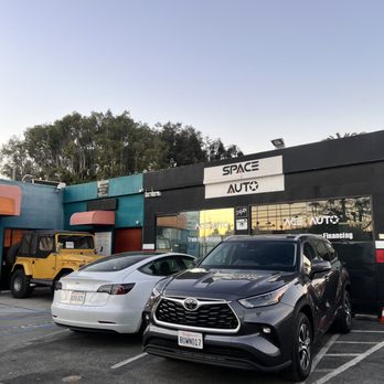 Meta Motorz - Used Car Dealers Near Me - Los Angeles, California Meta Motorz - Used Car Dealers Near Me - Los Angeles, California