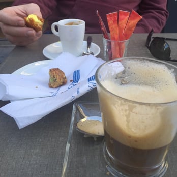 Pau's Café - Tres bien! - Coffee & Tea Near Me - Pau, 64 Pau's Café - Tres bien! - Coffee & Tea Near Me - Pau, 64
