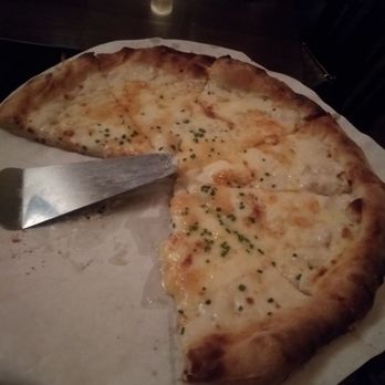 Grato - Quattro formaggi pizza - Tuscan Near Me - West Palm Beach, Florida