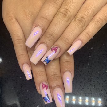 Swan Nails - Amazing work by Kim - Nail Salons Near Me - Las Vegas, Nevada Swan Nails - Amazing work by Kim - Nail Salons Near Me - Las Vegas, Nevada