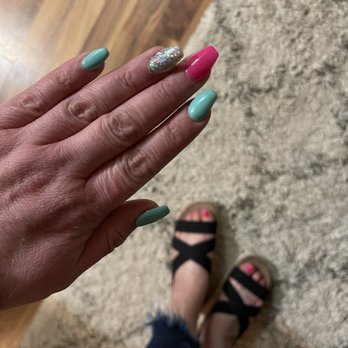 Katies Nails - Nail Salons Near Me - Ames, Iowa