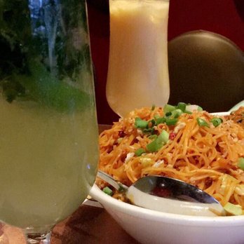 Nanking - Virgin mint mojito, mango lassi - Indian Near Me - Jamaica, New York