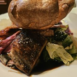 Mixed roast dinner plate. Mixed roast dinner plate.
